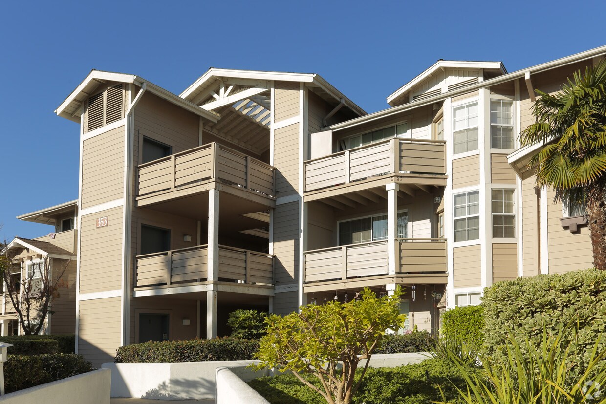 The Village At Heritage Place Anaheim