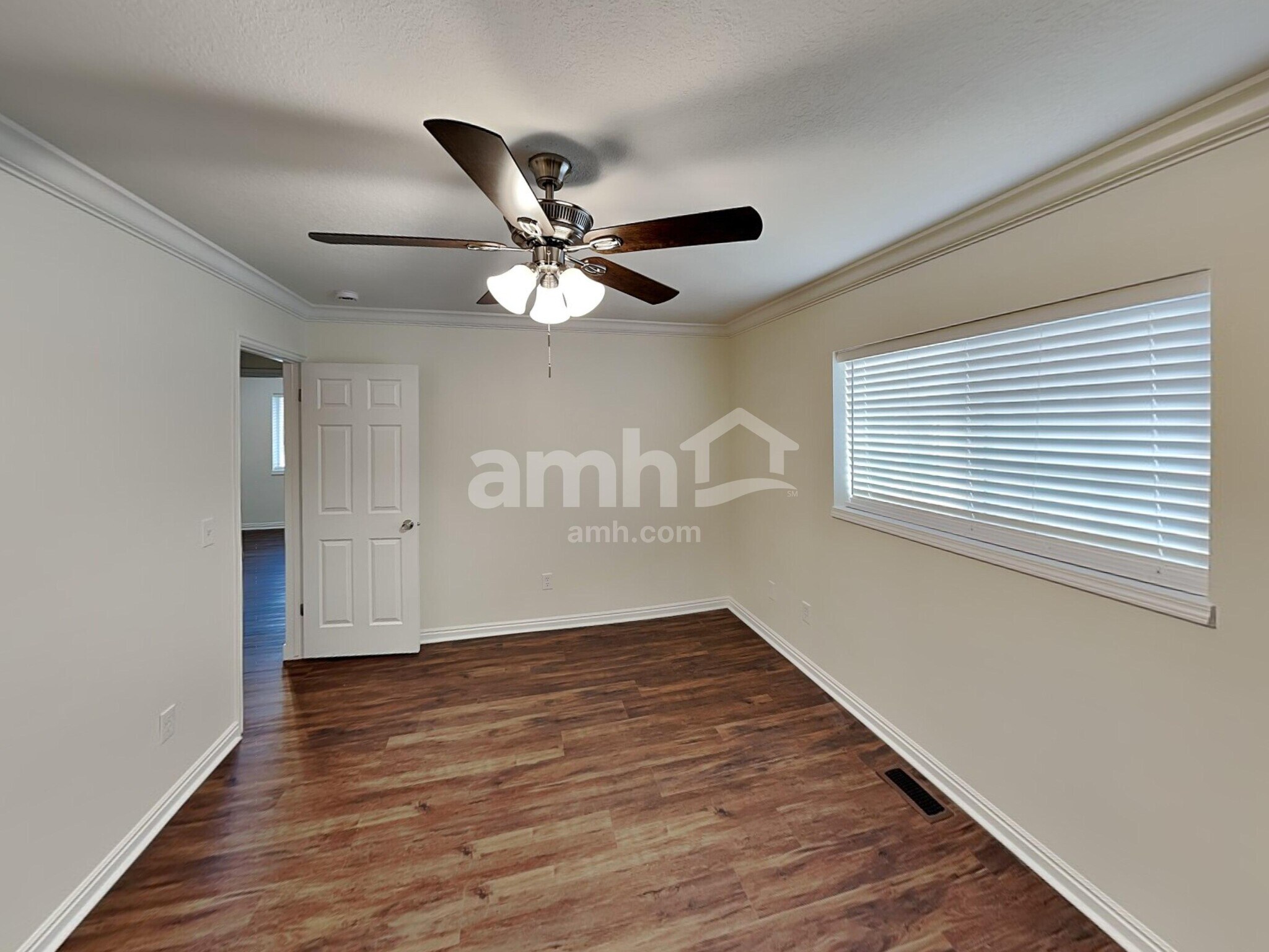 Building Photo - 3327 N 1050 E