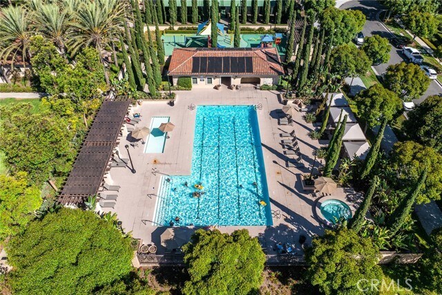 Building Photo - 60 Peony