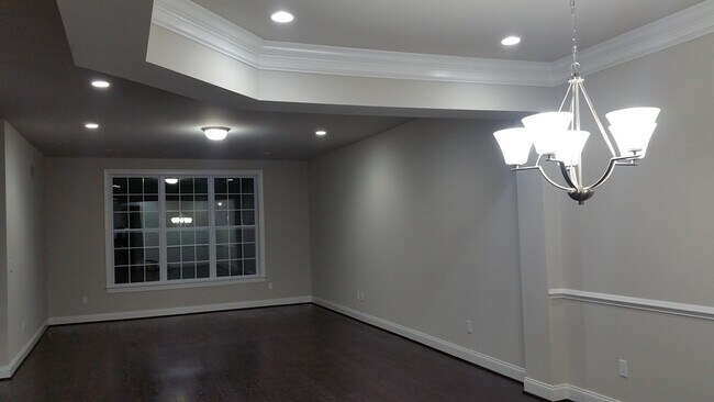 Building Photo - 42837 Cardinal Way