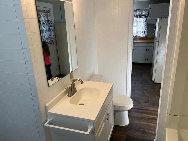 Bathroom - 210 W Washington St