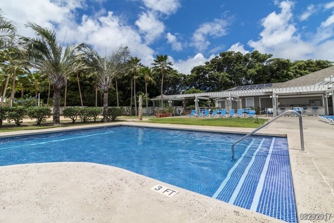Building Photo - 2BR/2BA/2PKG UPPER LEVEL TOWNHOUSE (CROSS ...