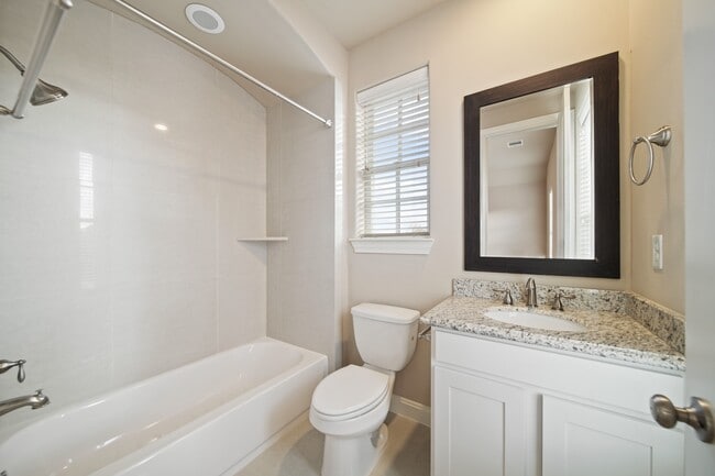 Building Photo - 1250 W 23rd St