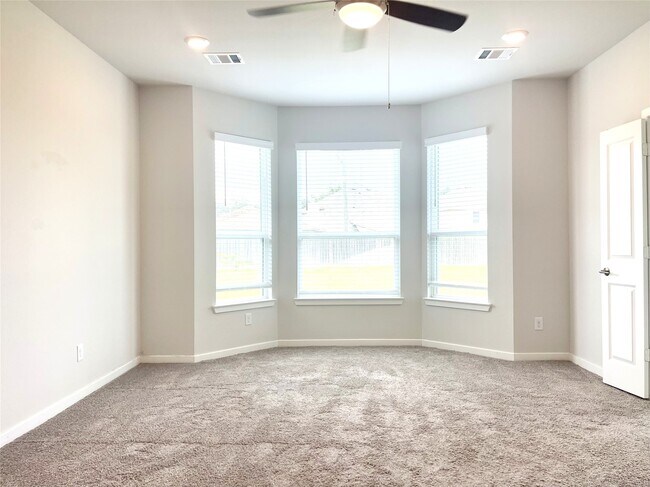 Building Photo - 8475 Harrington Grv Trl