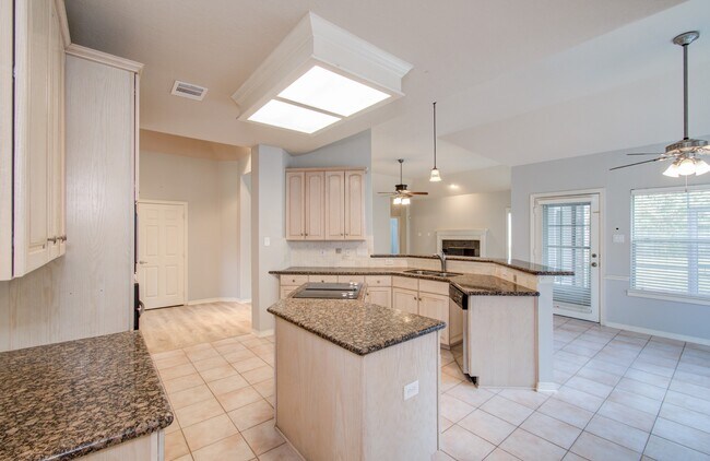 Building Photo - 3430 Rolling Terrace Dr