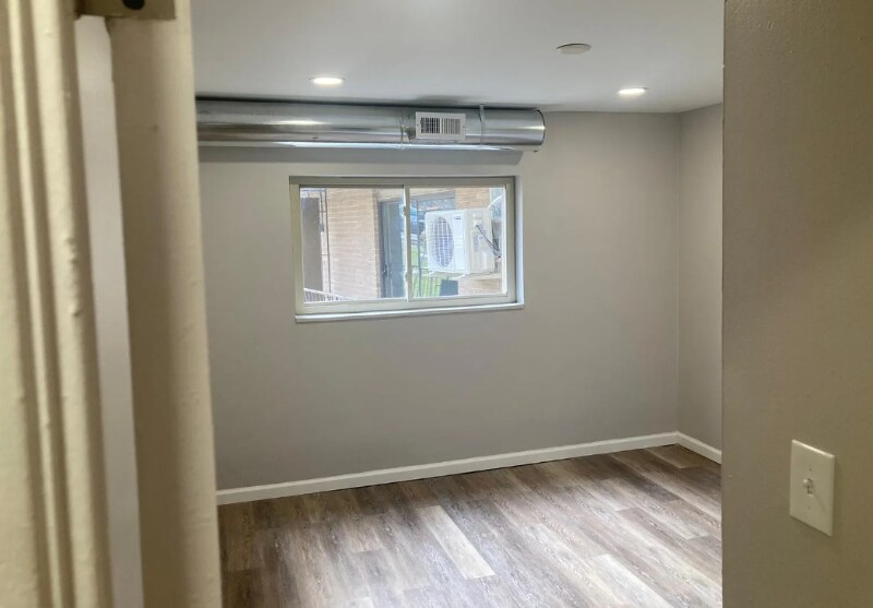 Building Photo - 17500 Euclid Ave