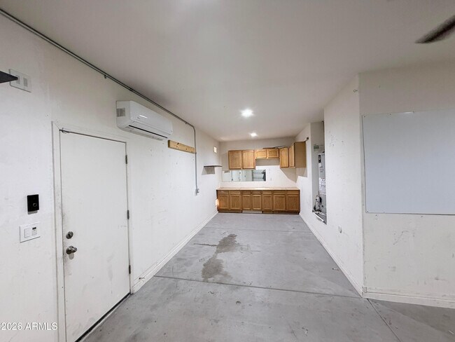Building Photo - 13232 W Tether Trail