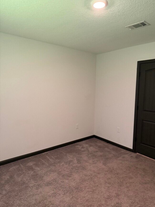 Building Photo - 3476 Sparco Dr