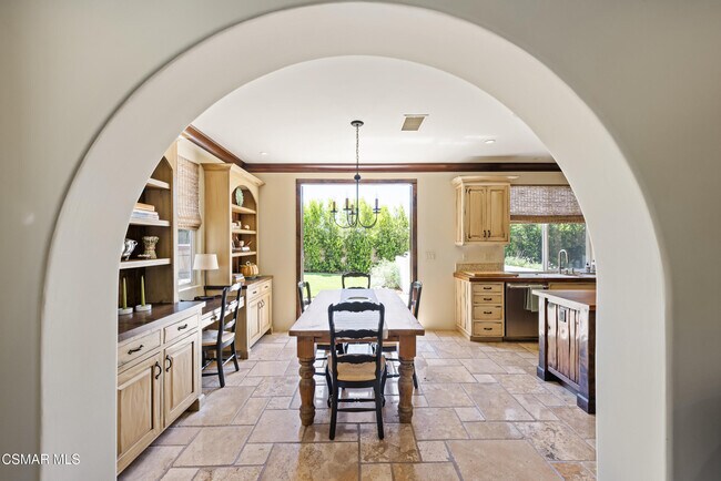 Building Photo - 4372 Via Juanita