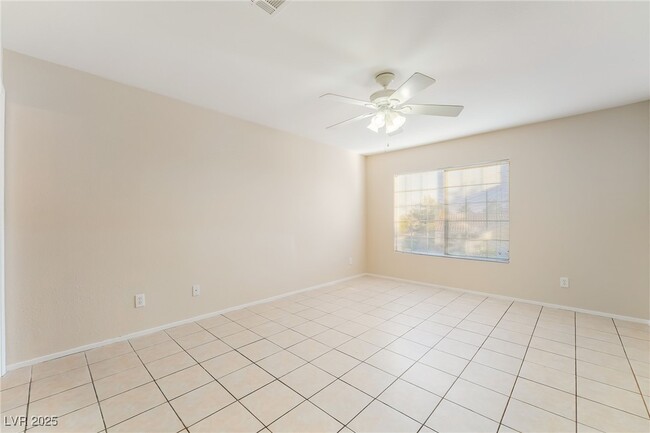 Building Photo - 435 Coral Sea St