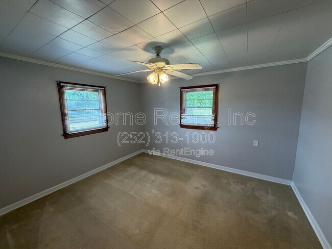 Building Photo - 1730 W Wilson St