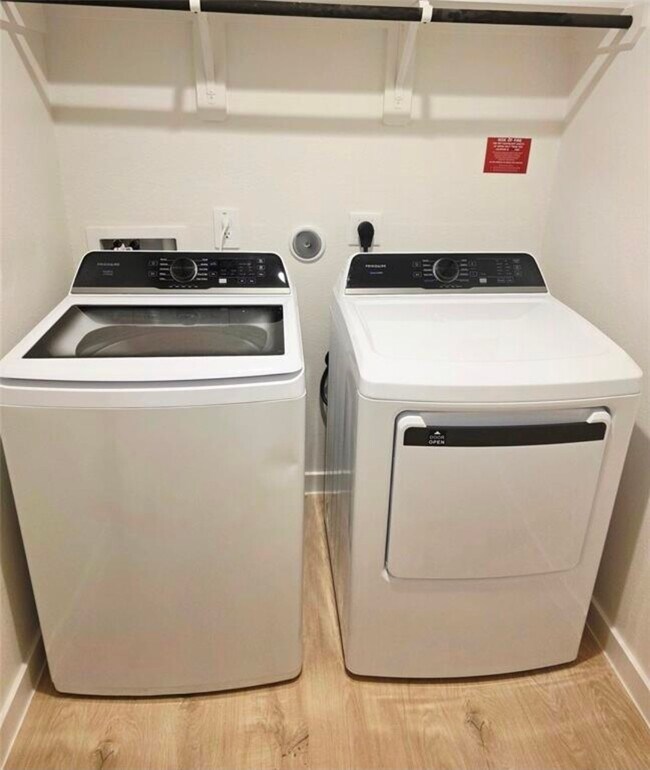 Building Photo - 6134 Cherry Ripe