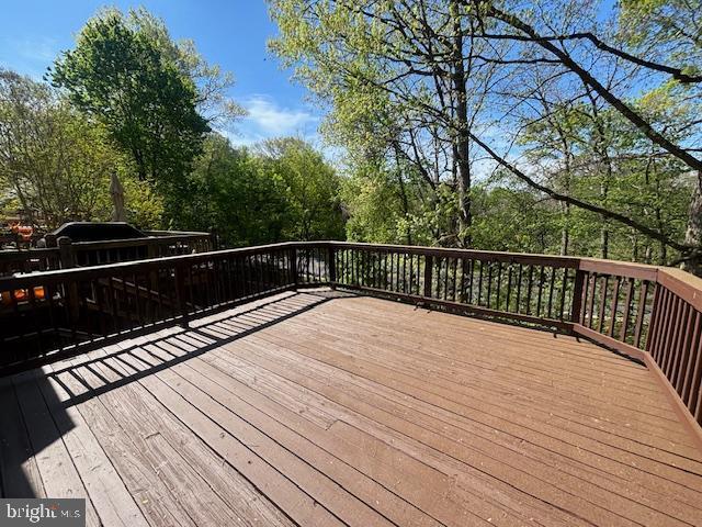 Building Photo - 1430 Wake Forest Dr