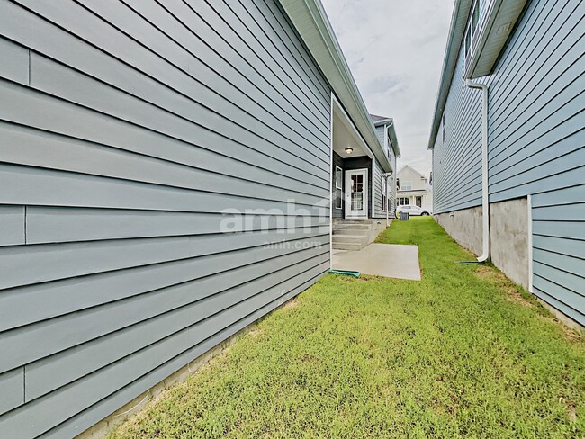 Building Photo - 5314 Tupelo St