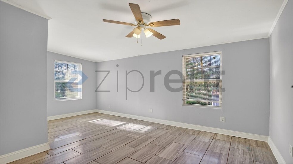 Building Photo - 1657 Thornton Pl SW