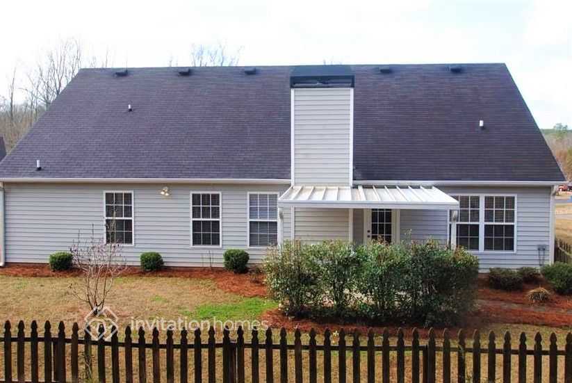Building Photo - 386 Winslow Ct