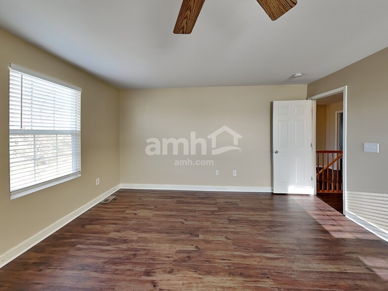Building Photo - 6625 Fonder Dr