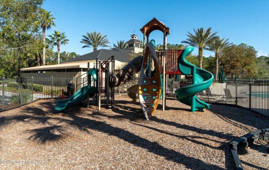 Building Photo - 47 Castro Ct