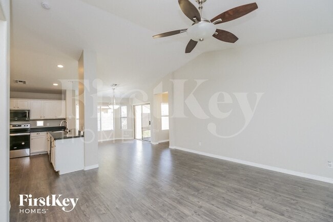 Building Photo - 2904 E Sierrita Rd