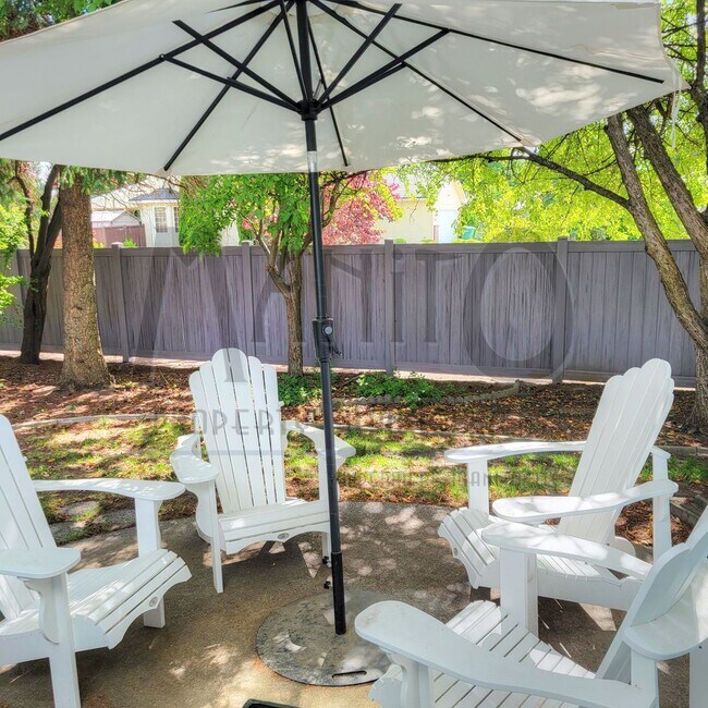 Building Photo - Furnished Rancher in 55+ Community