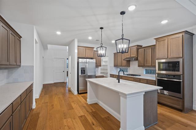 Building Photo - 925 Lost Mine Trl