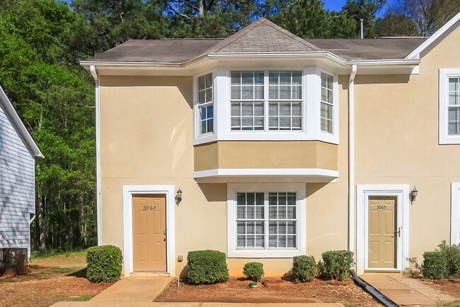 Building Photo - 3067 Fields Dr