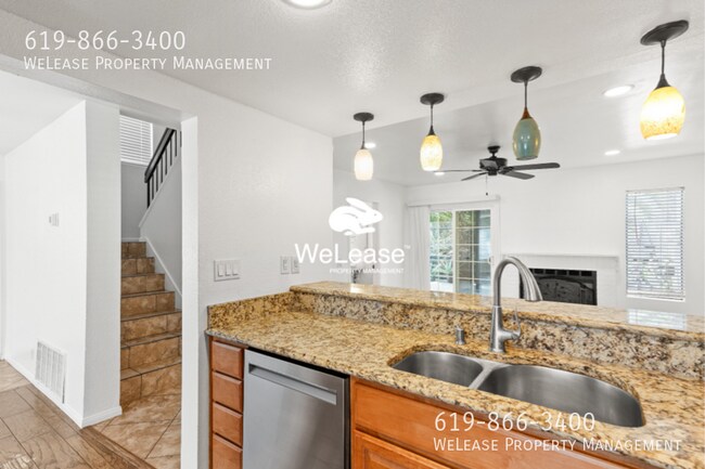 Building Photo - 1886 Manzana Way