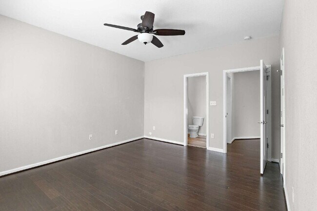 Building Photo - 3327 Reserve Trl