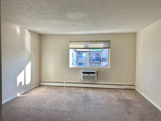 Building Photo - 309 Pawtucket Blvd