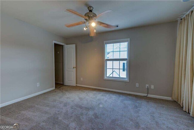 Building Photo - 2419 Millbank Ct