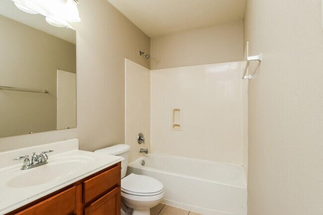 Building Photo - 7315 Winter Song Dr