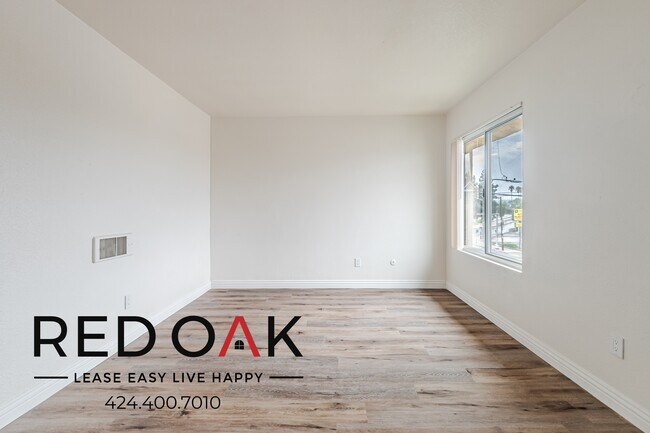 Building Photo - 1930 S Del Mar Ave