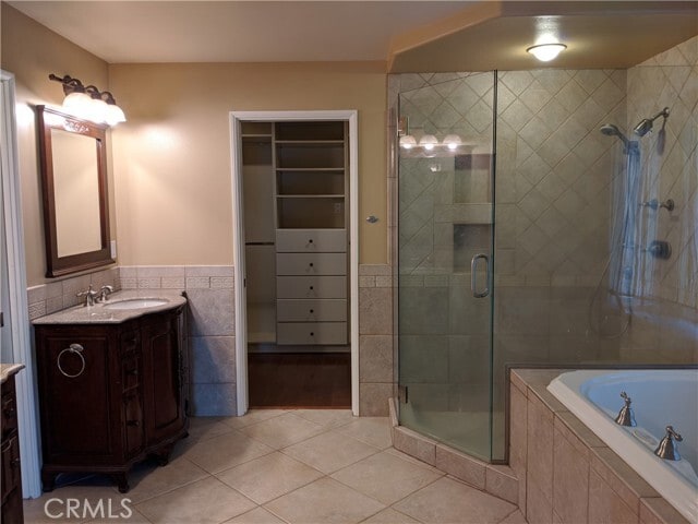 Building Photo - 2150 Highland Vista Dr