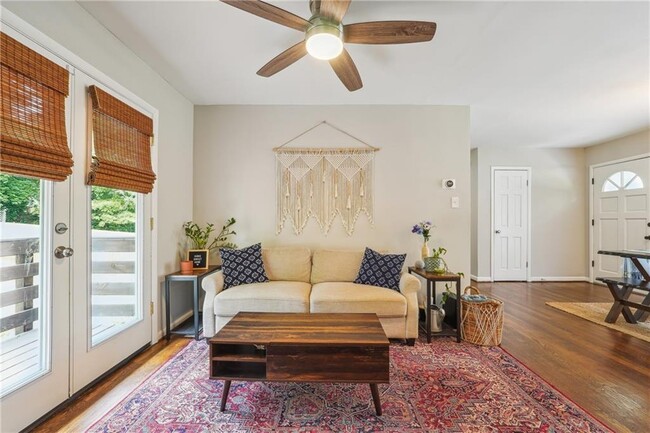 Building Photo - 3483 Glensford Dr