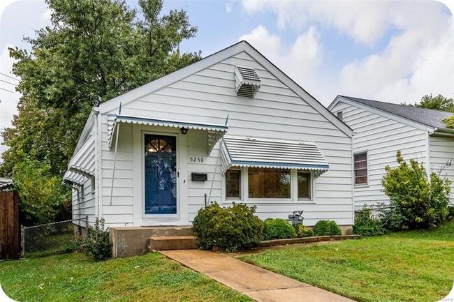 Primary Photo - Fantastic 2bd/1ba home! Coming soon!