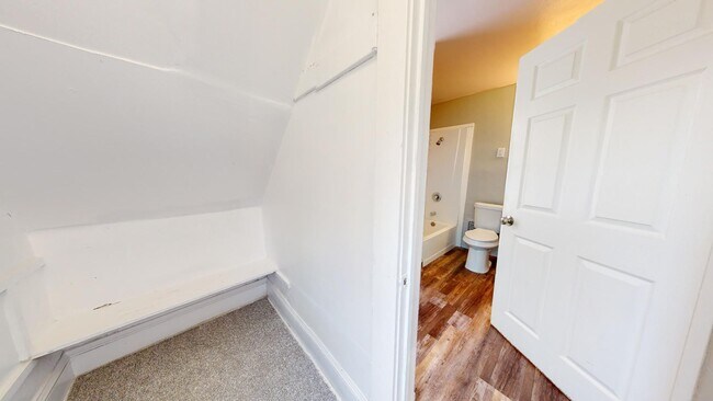 Building Photo - Brooklyn Center - 3 Bedroom Single Family ...
