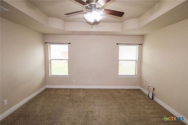 Building Photo - 1128 Pheasant Cir