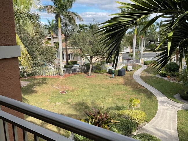 Building Photo - 6529 Emerald Dunes Dr