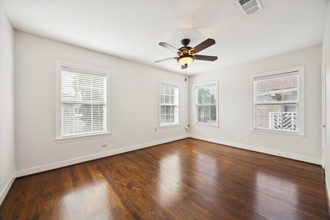 Building Photo - 2043 Colquitt St
