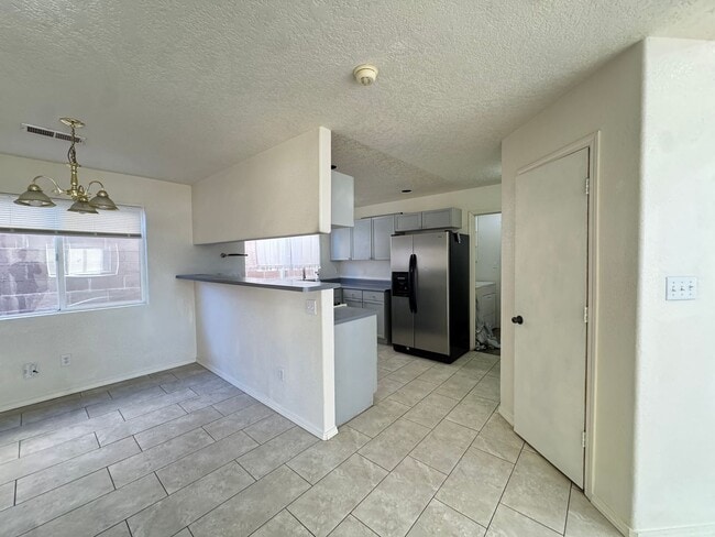 Building Photo - Quail Springs 2 Story!  4 Bedroom.