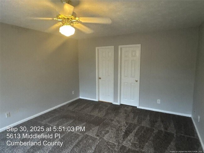 Building Photo - 5617 Middlefield Pl