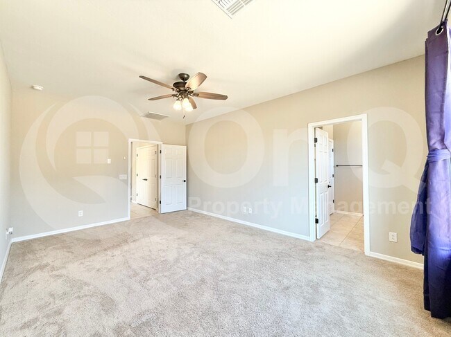 Building Photo - 6907 W Pedro Ln