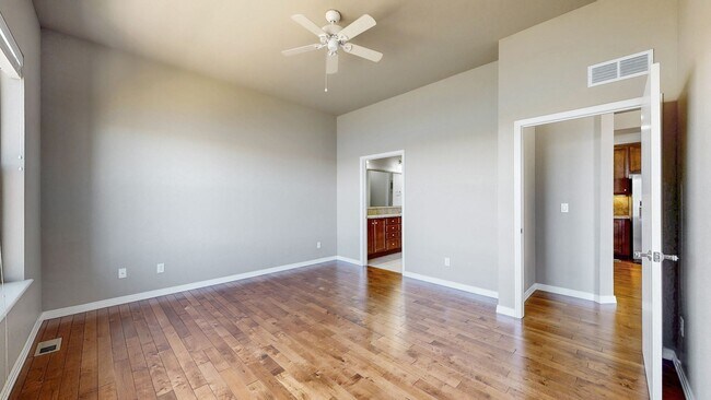 Building Photo - Great Home in Loveland