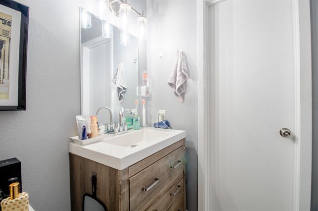 Building Photo - 5200 Martel Ave