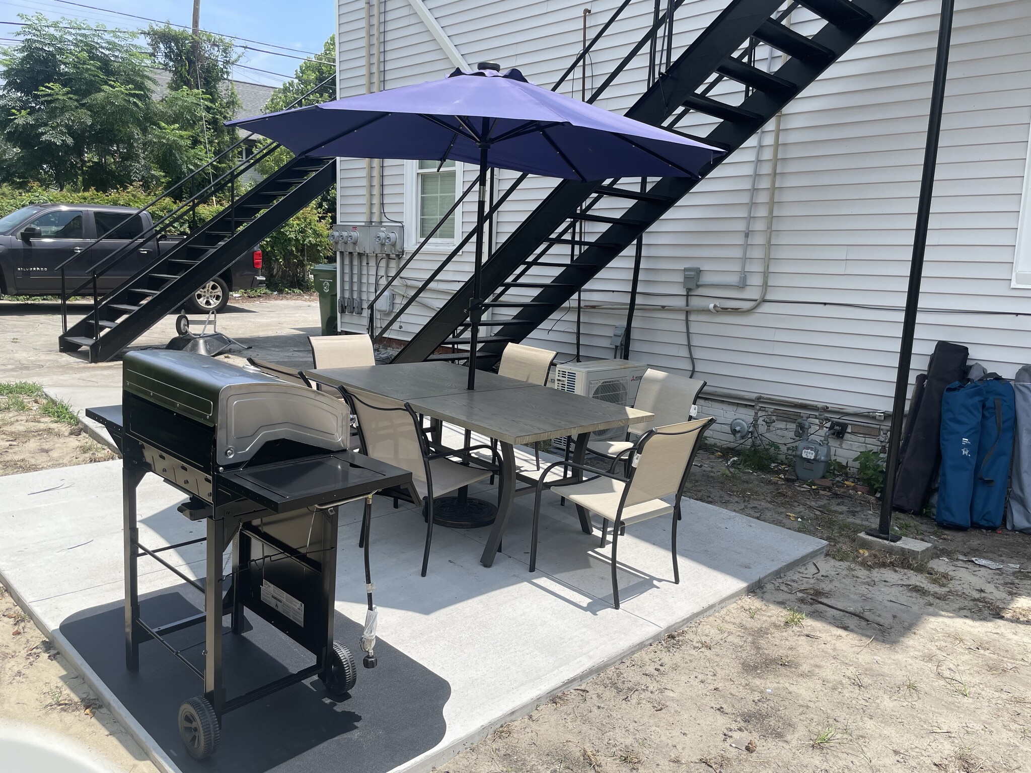 Building Photo - 1157 Olympia Ave