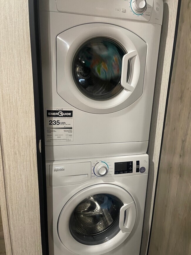 Building Photo - 84 25th St