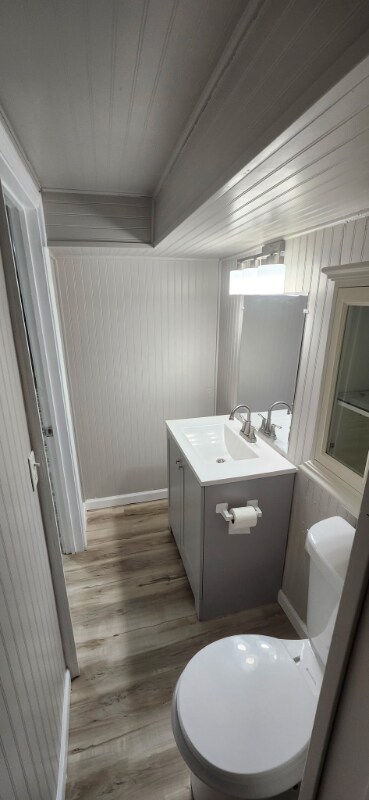 Building Photo - 537 S Hunter St