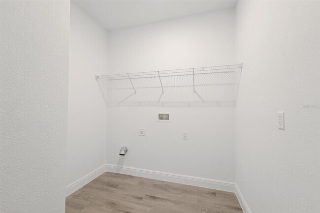 Building Photo - 5978 SW 154th Lane Rd