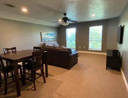 Building Photo - 476 Terri Ln