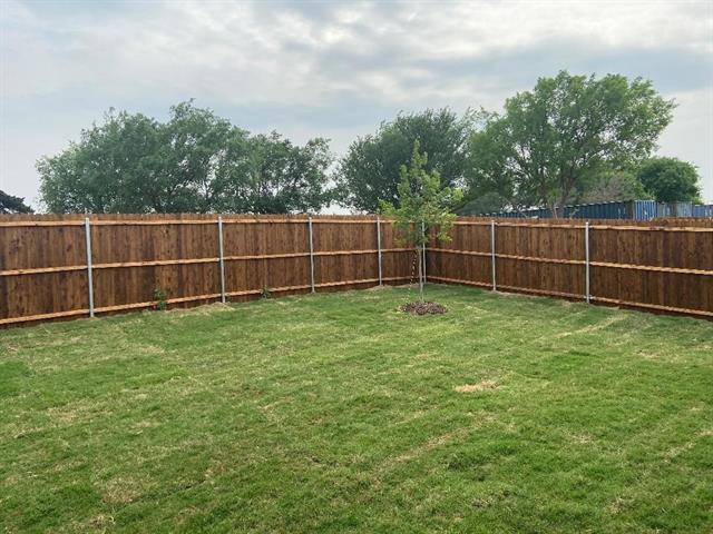 Building Photo - 1617 Shadow Hawk Dr